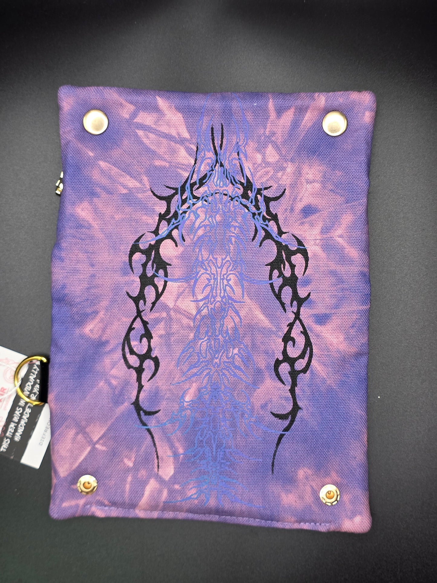 4.11 Tabacco pouch, Tribals, purple batik - DIE FRECHE GÖRE