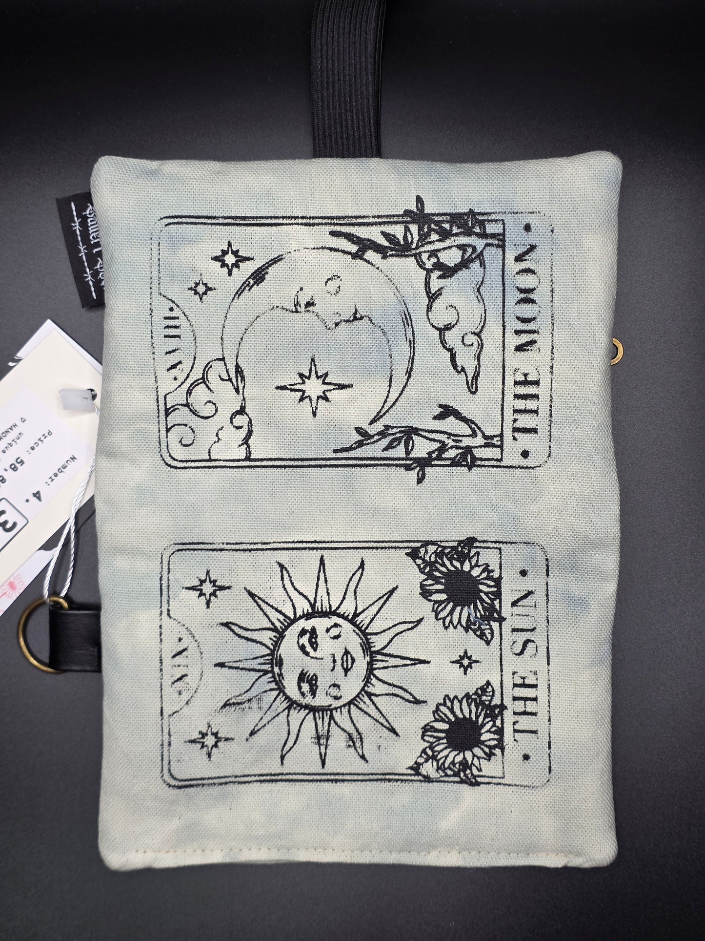 4.3 Tabacco pouch, Sun&Moon Tarot, smokey light blue batik - DIE FRECHE GÖRE