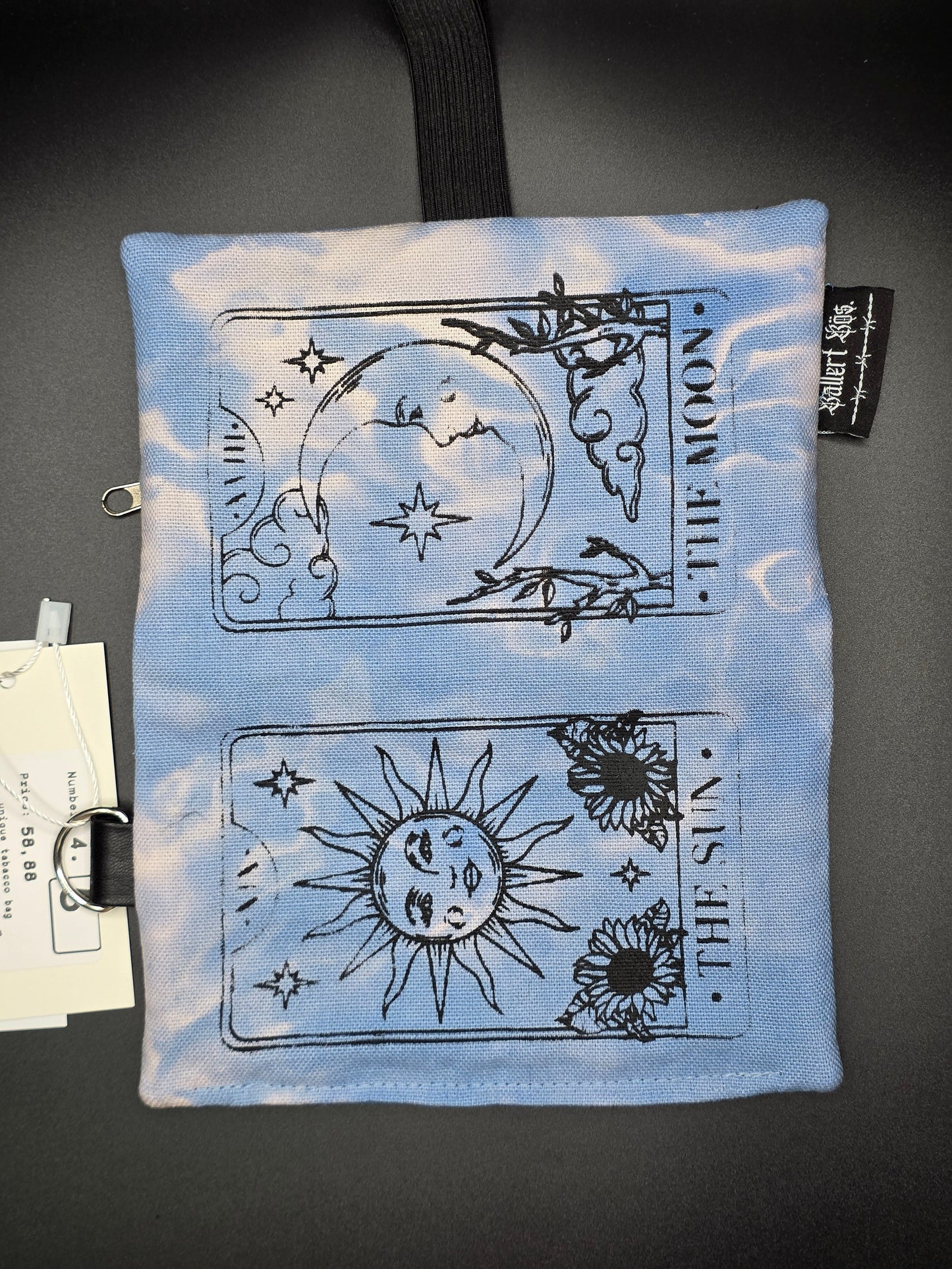 4.5 Tabacco pouch, Sun&Moon Tarot, light blue batik - DIE FRECHE GÖRE
