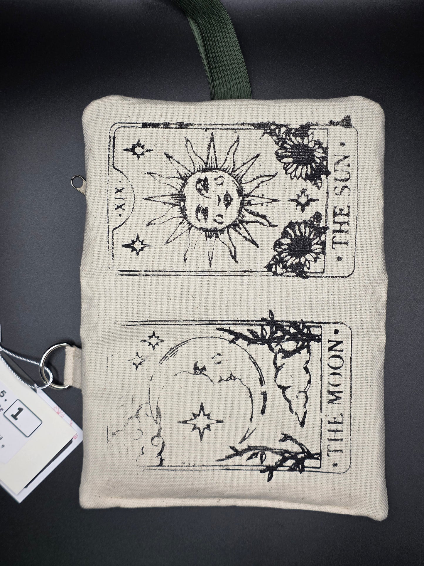 5.1 Tabacco pouch, Sun&Moon Tarot, beige - DIE FRECHE GÖRE