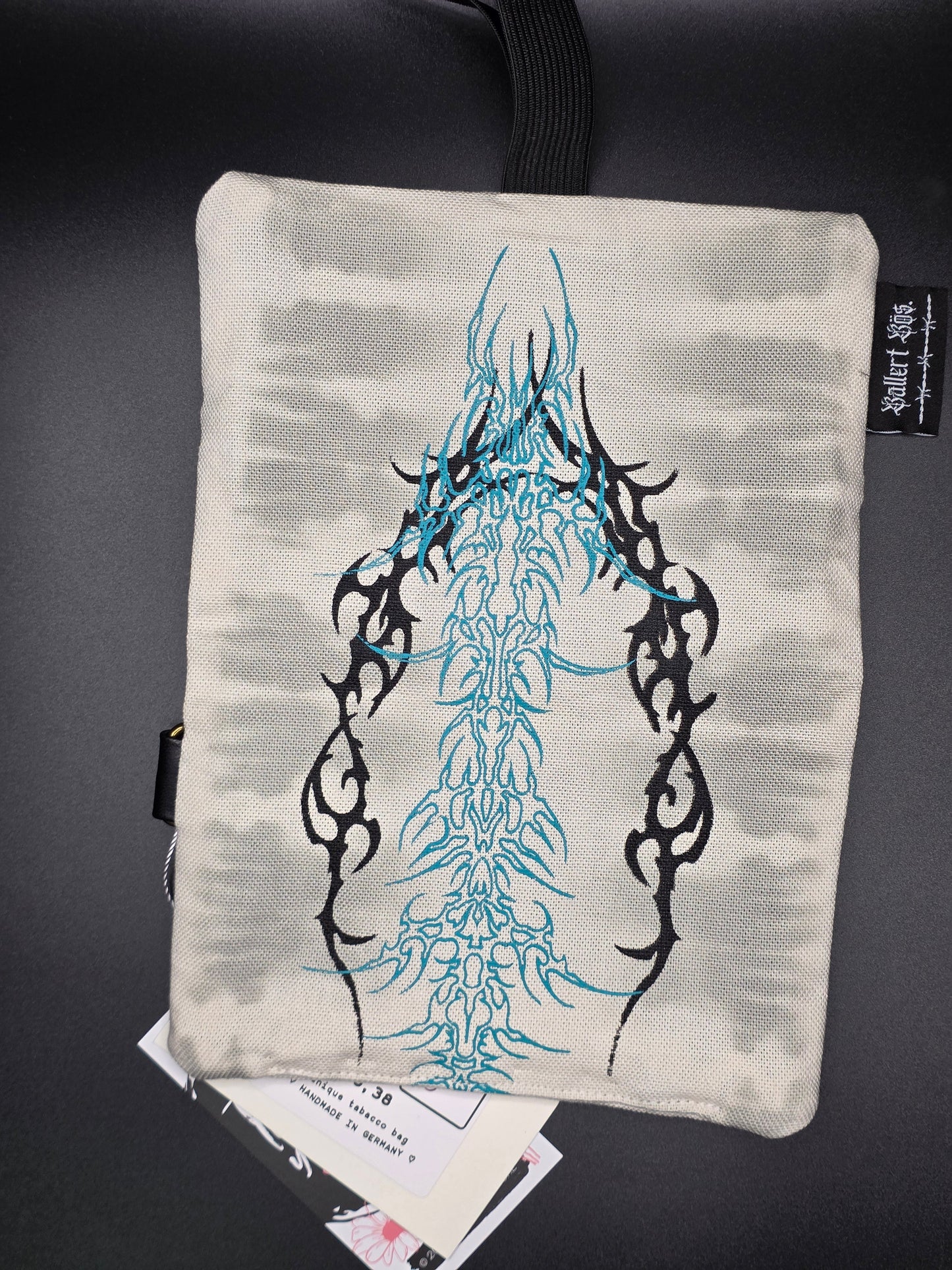 5.6 Tabacco pouch, Tribals, smokey gray batik - DIE FRECHE GÖRE