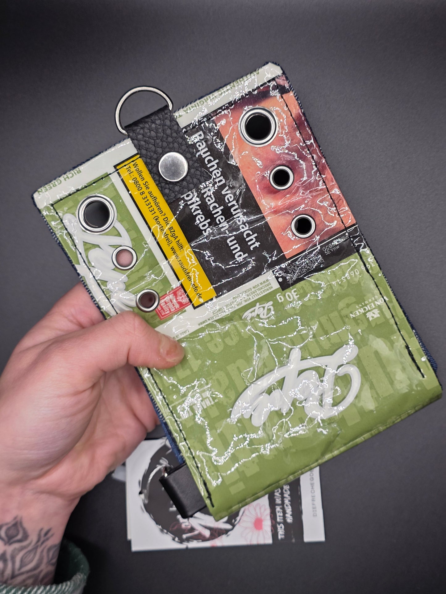8.7 upcycling wallet - CATS - DIE FRECHE GÖRE