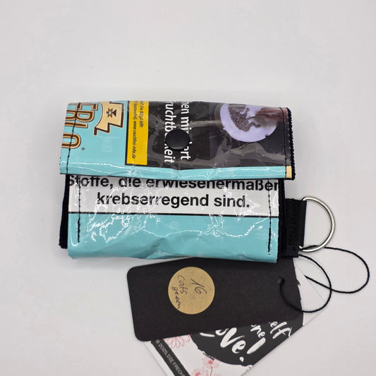 Geldbeutel (Upcycled Trash) Nr. 16 - Cats Inside - DIE FRECHE GÖRE
