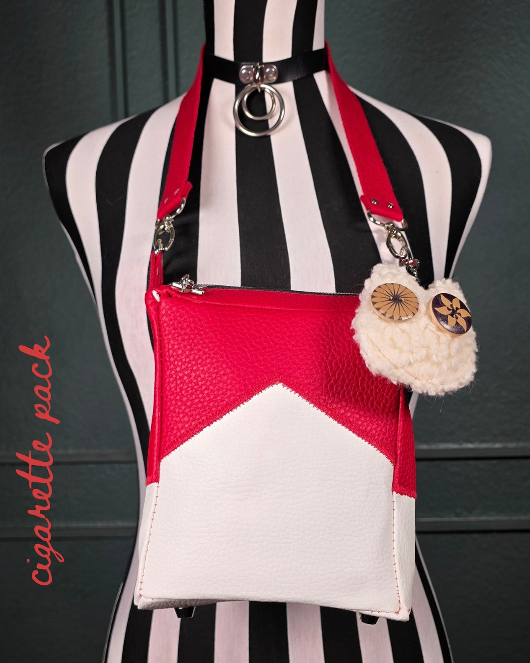 Cigarette pack Handbag