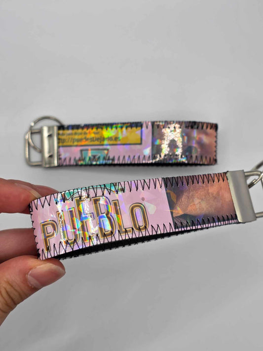 ✨️Holo✨️ KC Keychains - Upcycled, rosa