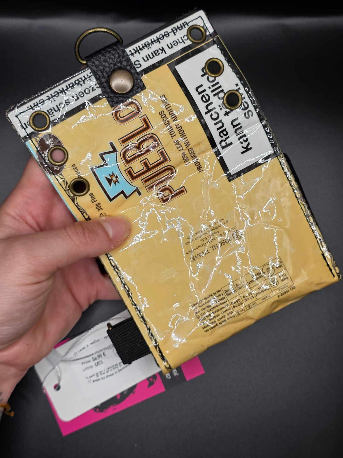W18.15 wallet - upcycled