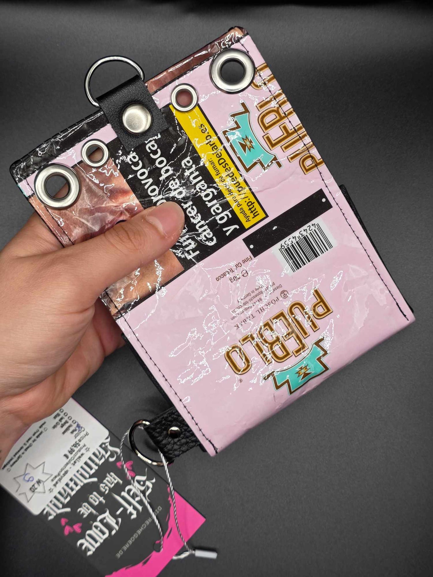 W20.9 wallet - upcycled