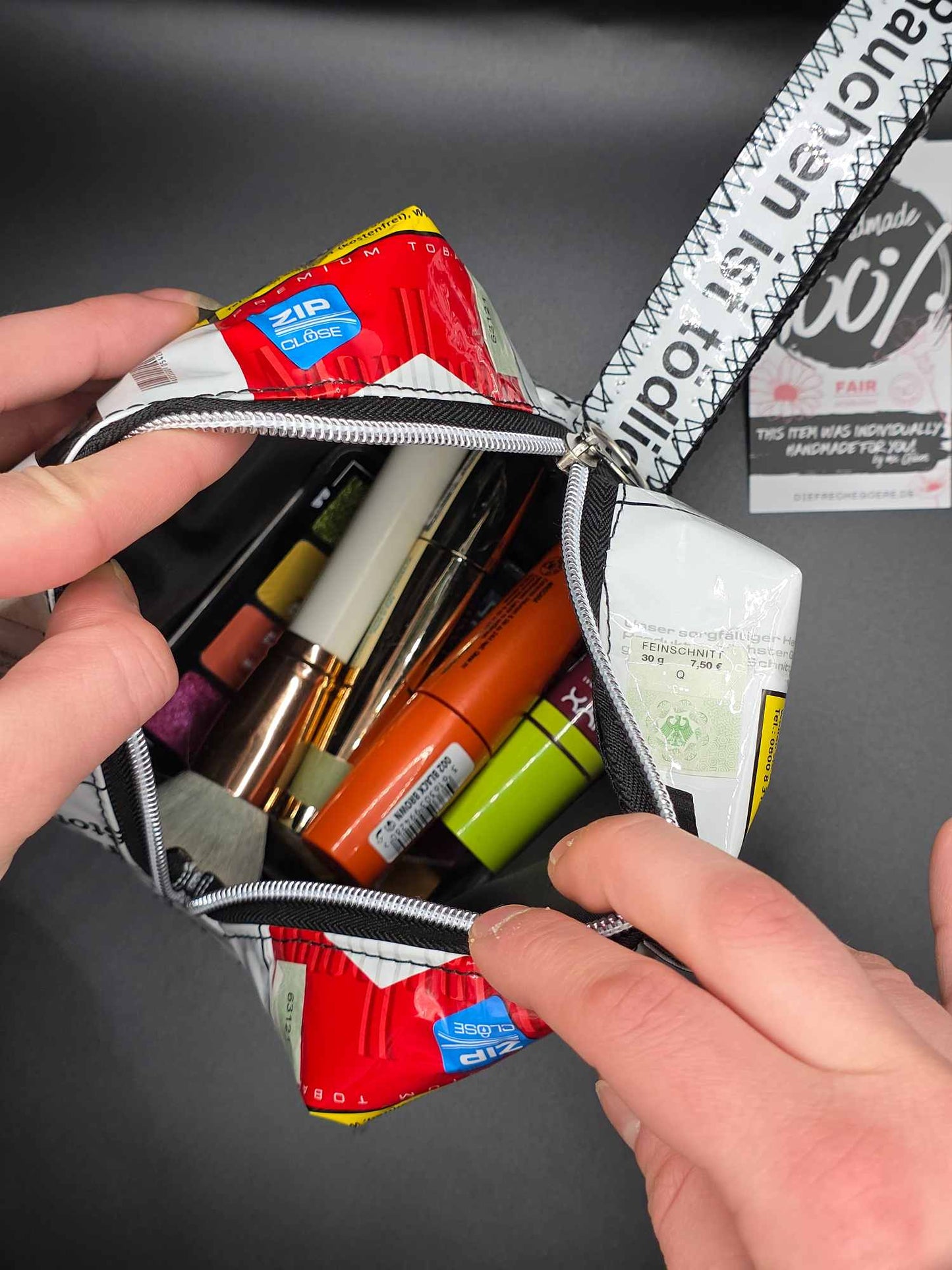 XXL⁴Boxy Bag toiletry bag - Upcycled