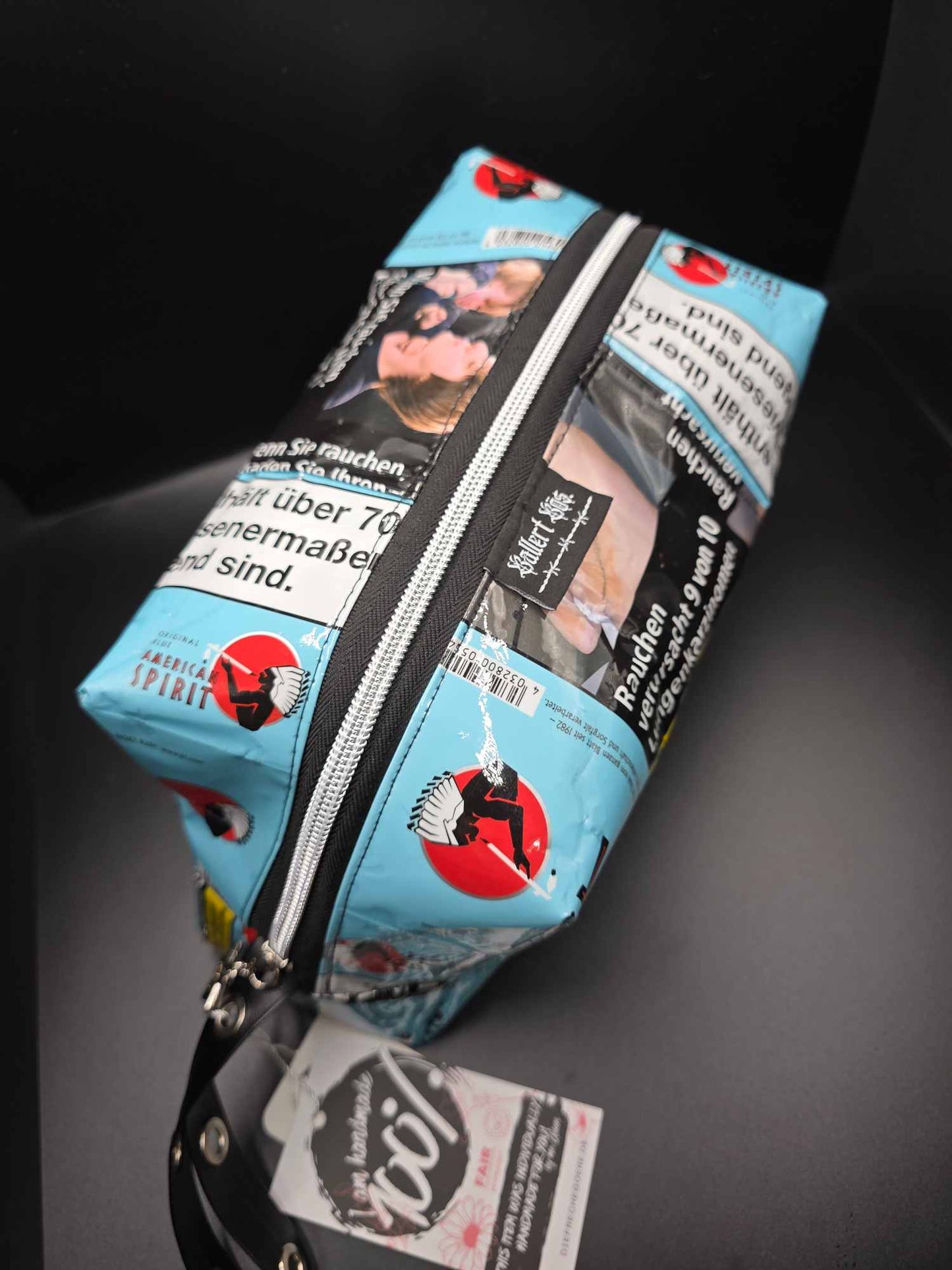 XXL⁸Boxy Bag toiletry bag - Upcycled