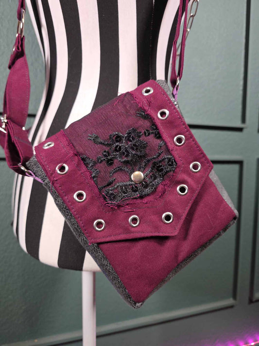 Witch Holsterbag, burgundy, size S - L