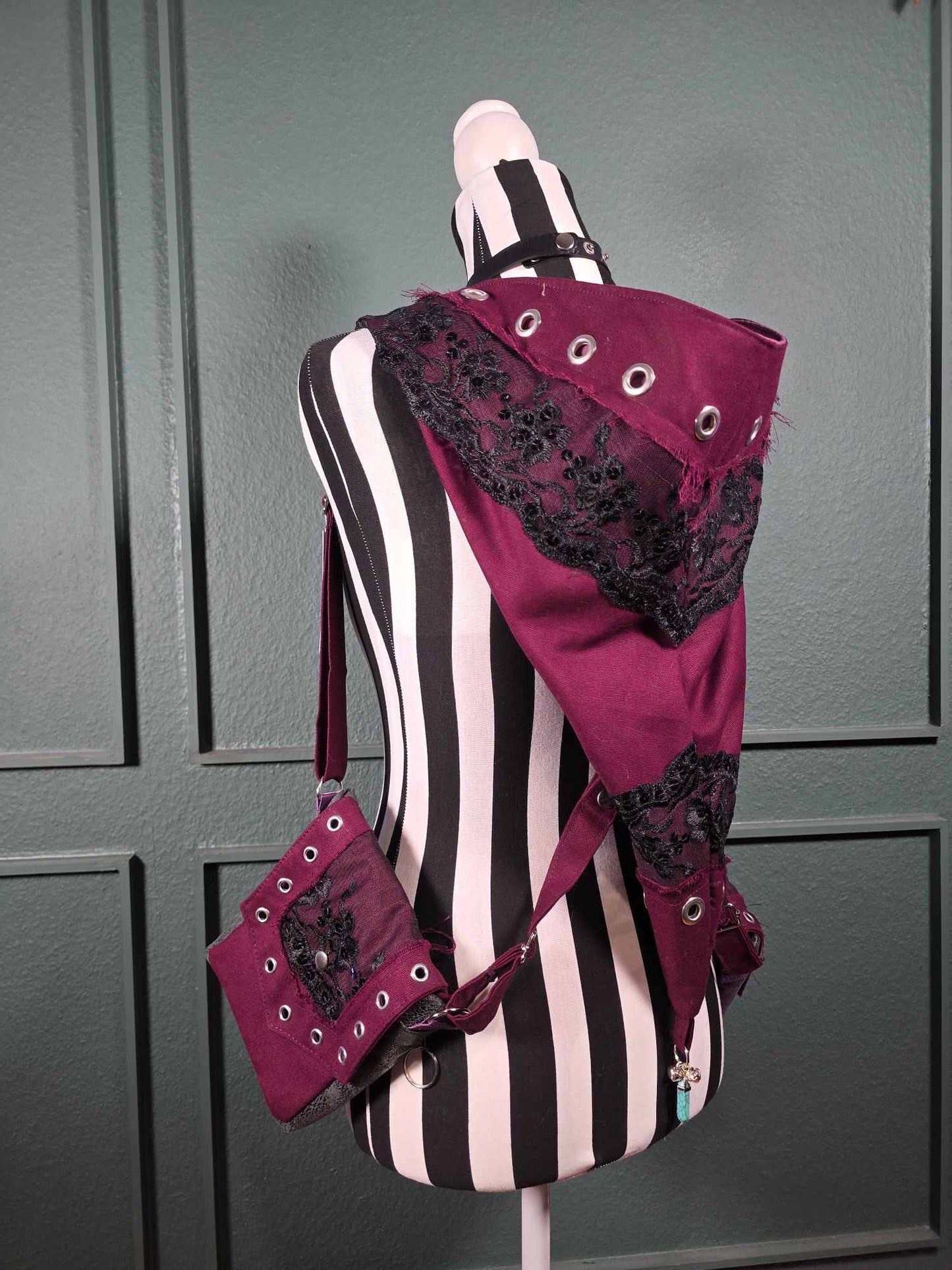 Witch Holsterbag, burgundy, size S - L