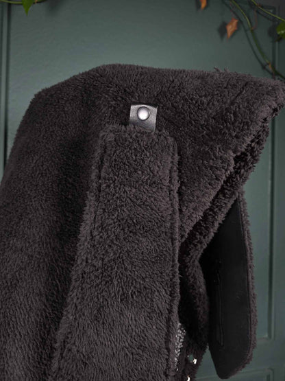 1.1 Bunny hood, hidden ear pockets, black