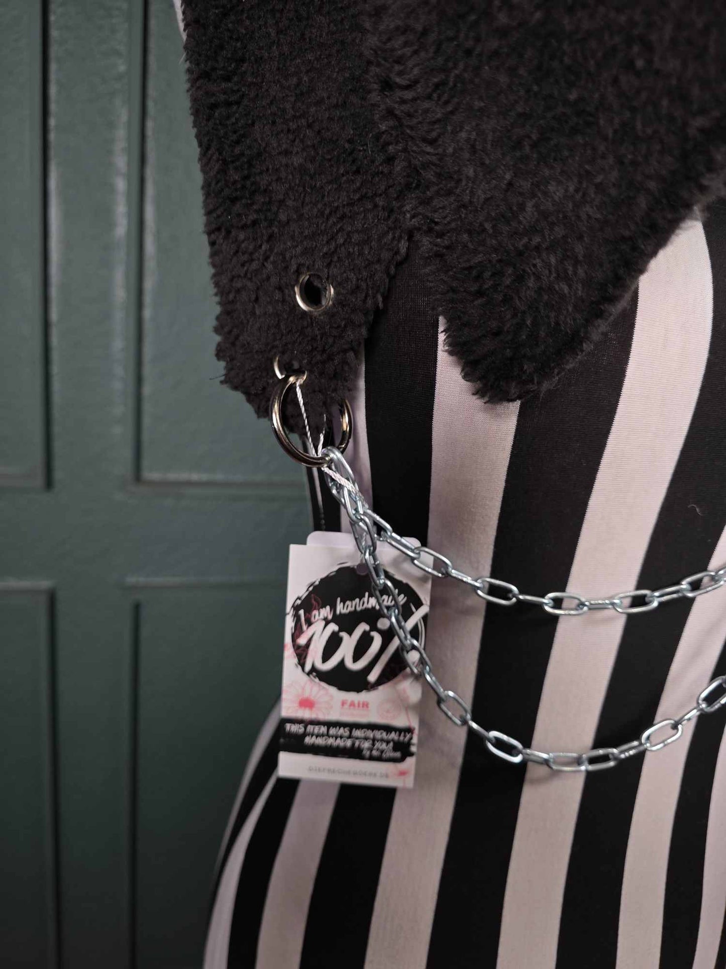 1.1 Bunny hood, hidden ear pockets, black