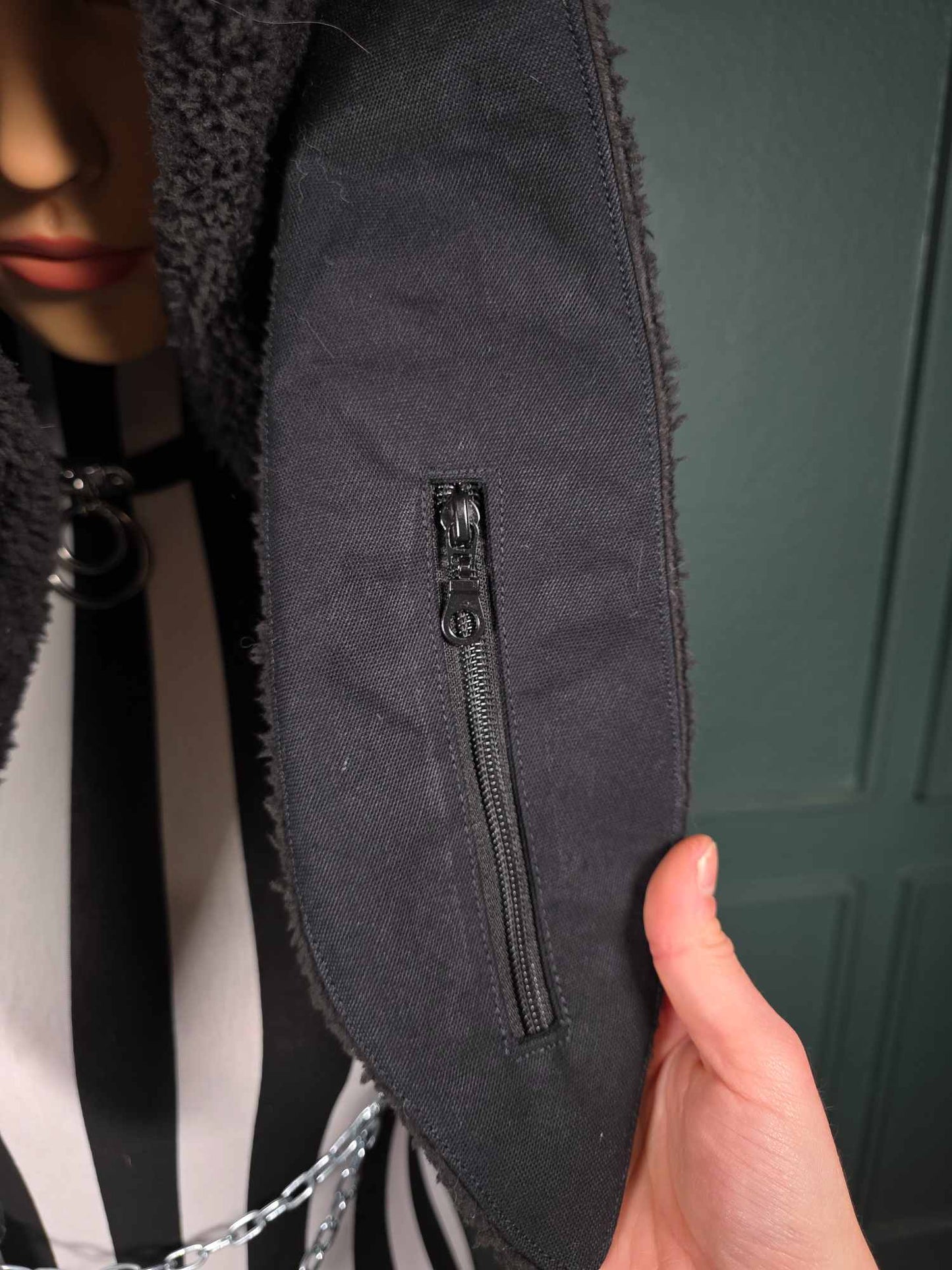 1.1 Bunny hood, hidden ear pockets, black