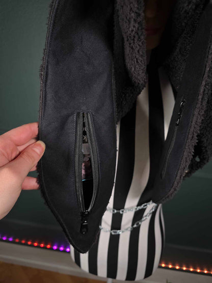 1.1 Bunny hood, hidden ear pockets, black