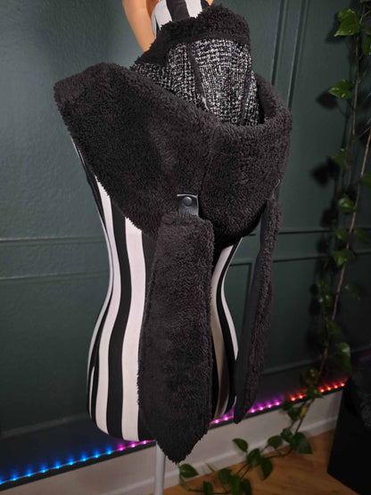 1.1 Bunny hood, hidden ear pockets, black