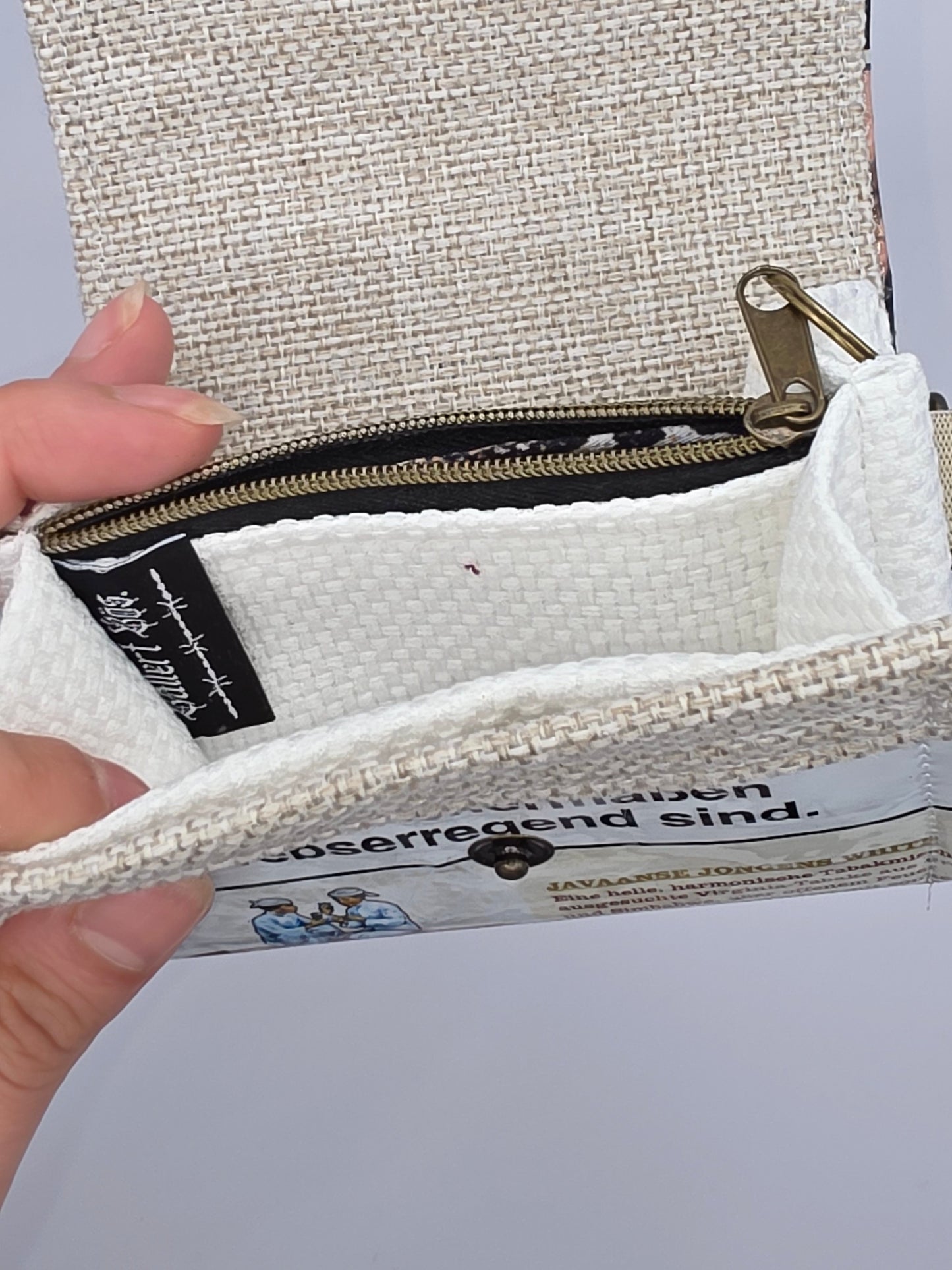 2.4 upcycling wallet - BROWN LEO - DIE FRECHE GÖRE