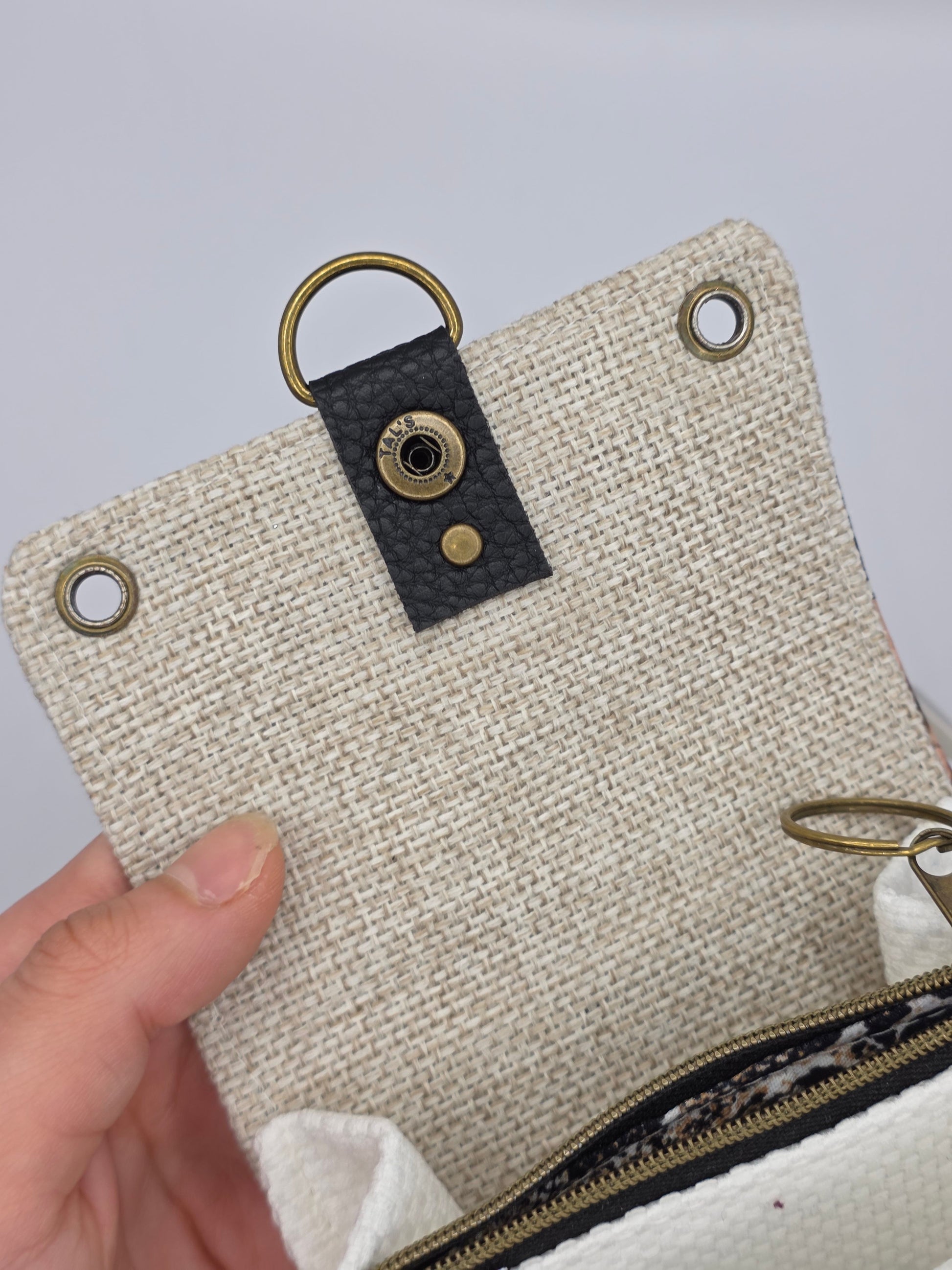 2.4 upcycling wallet - BROWN LEO - DIE FRECHE GÖRE