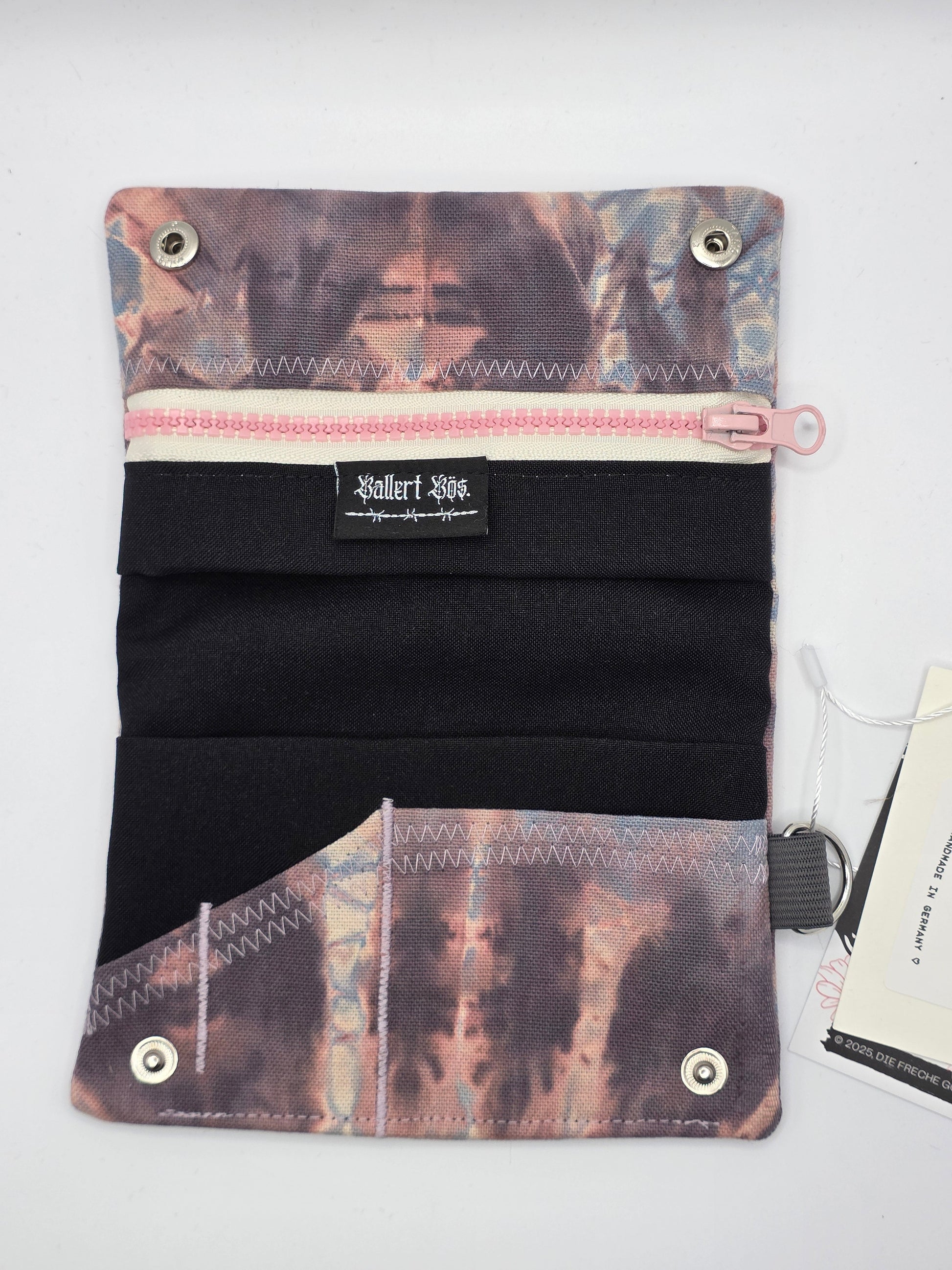 3.11 Tabacco pouch, Sun&Moon Tarot, gray batik - DIE FRECHE GÖRE