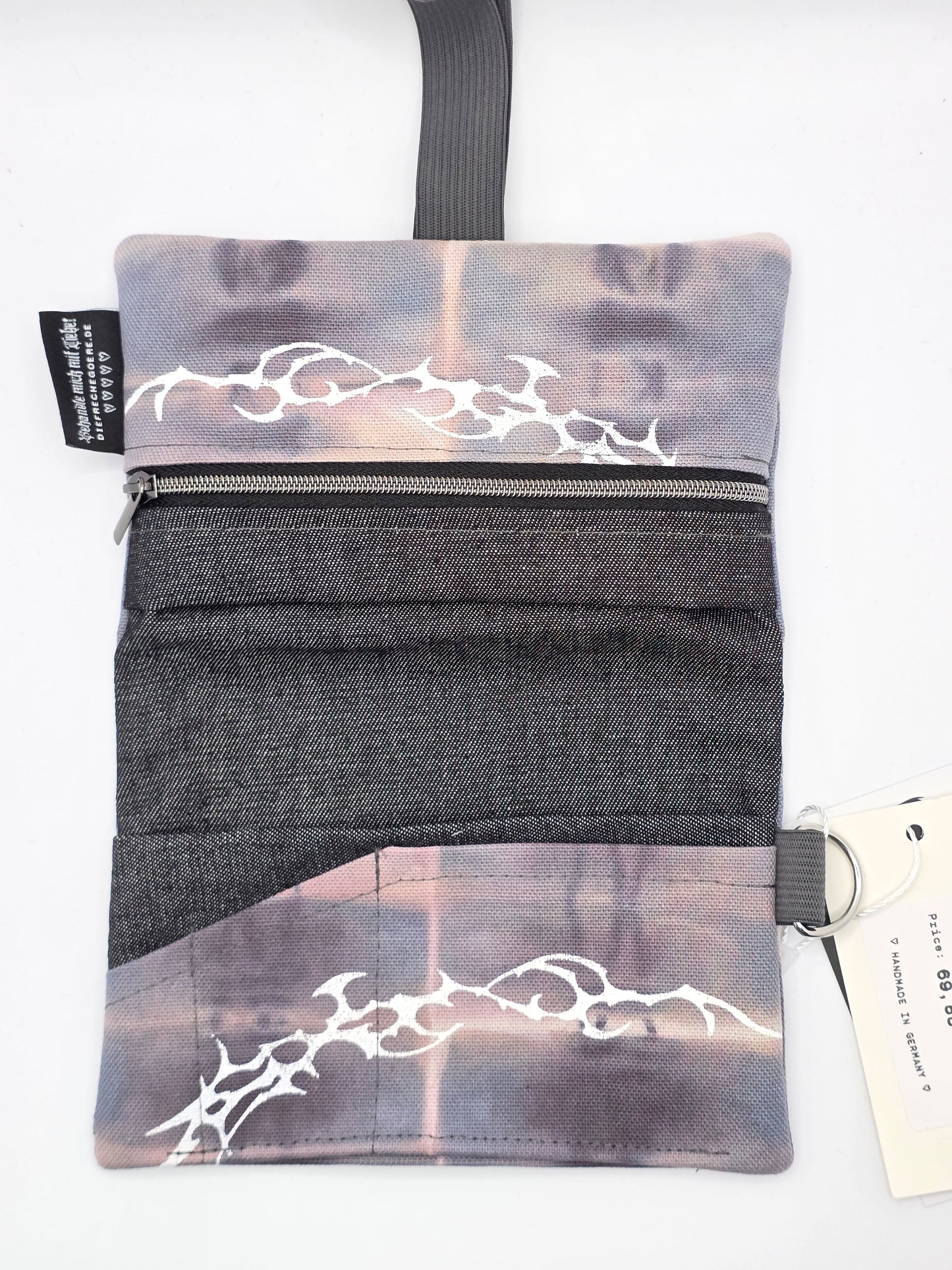 3.12 Tabacco pouch, Tribals, gray batik - DIE FRECHE GÖRE