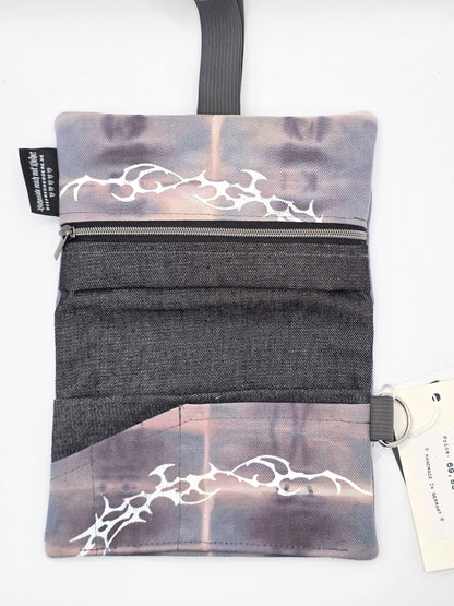 3.12 Tabacco pouch, Tribals, gray batik - DIE FRECHE GÖRE