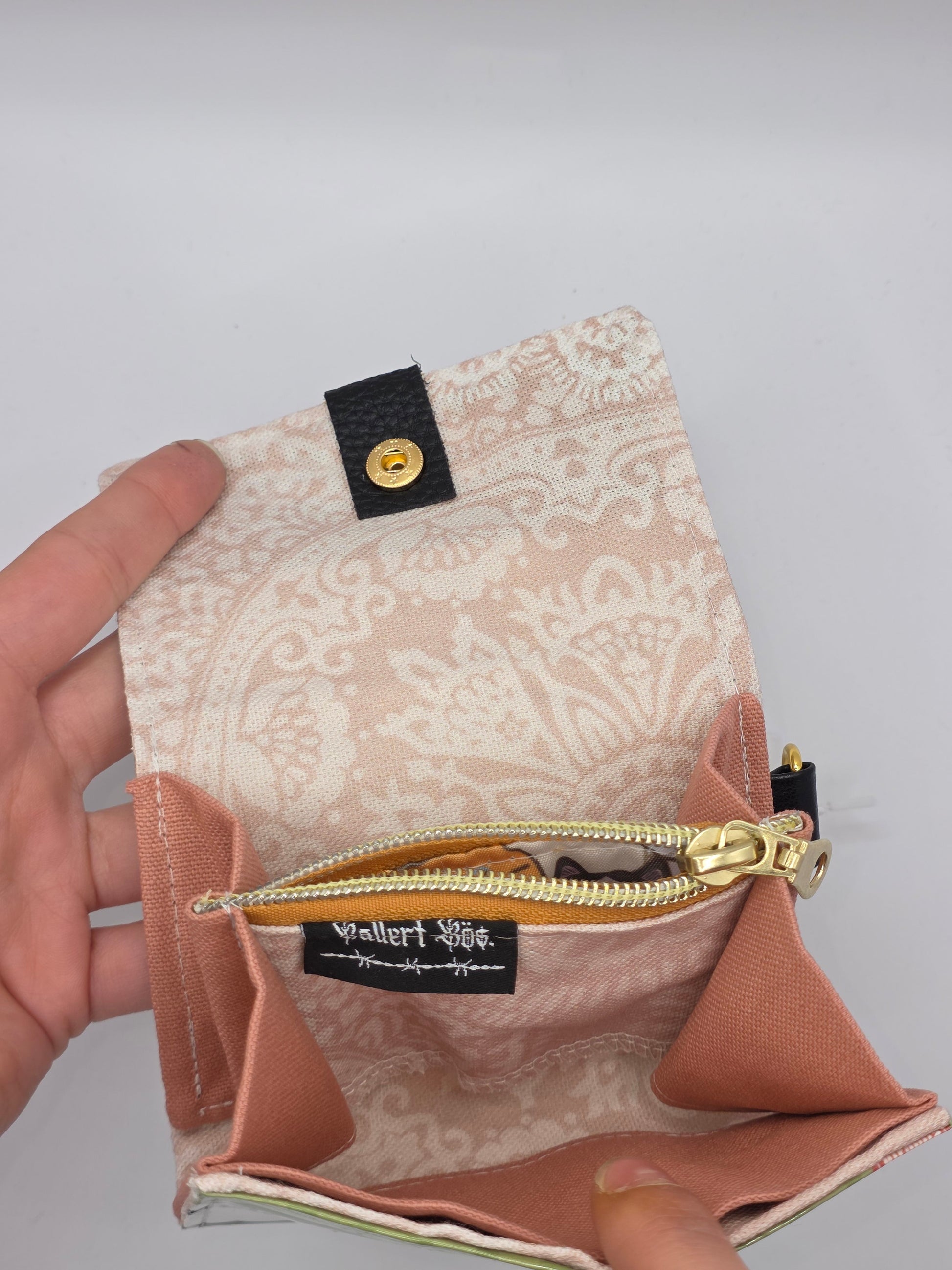3.18 upcycling wallet - CATS - DIE FRECHE GÖRE