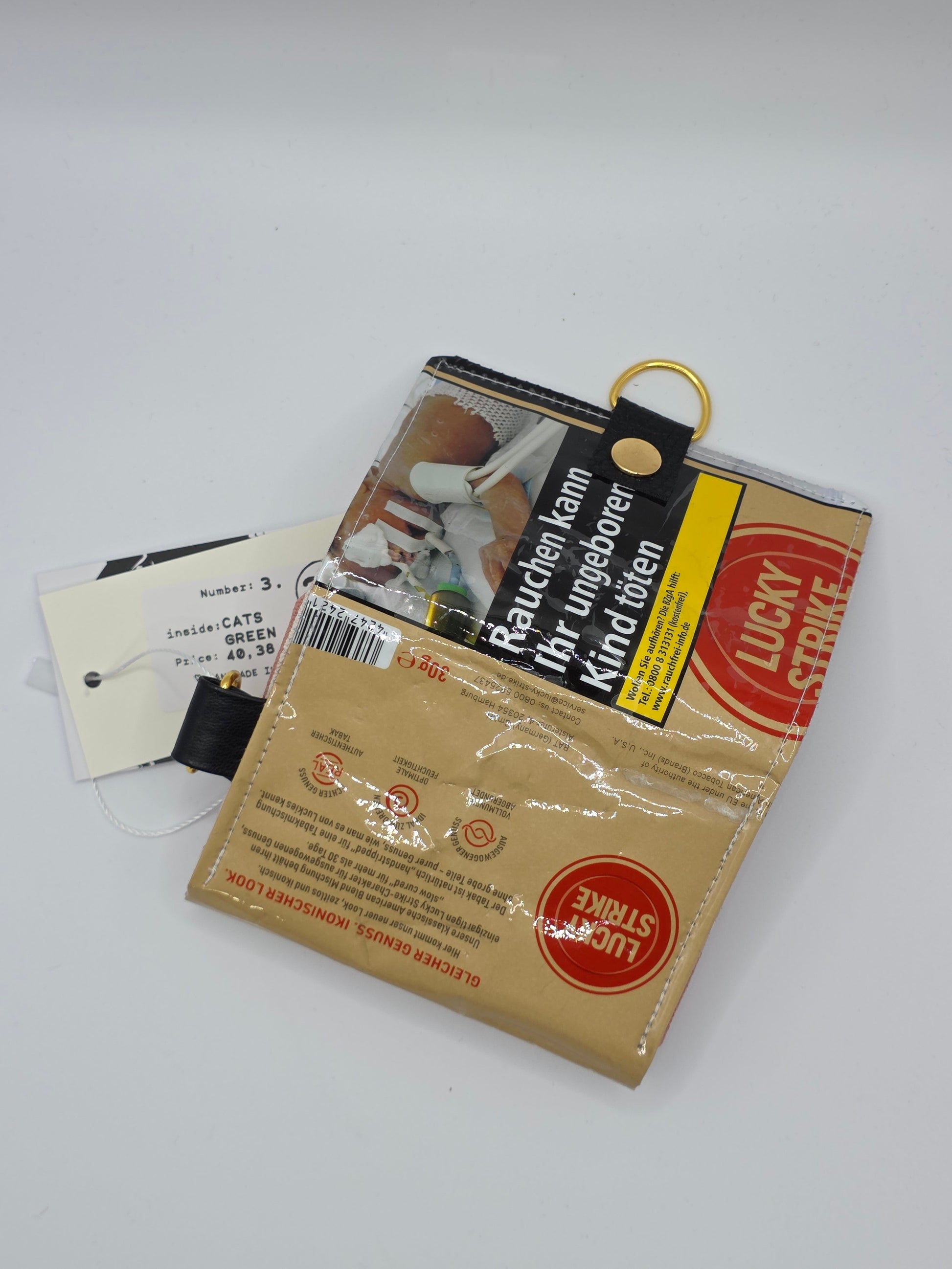 3.20 upcycling wallet - CATS GREEN - DIE FRECHE GÖRE