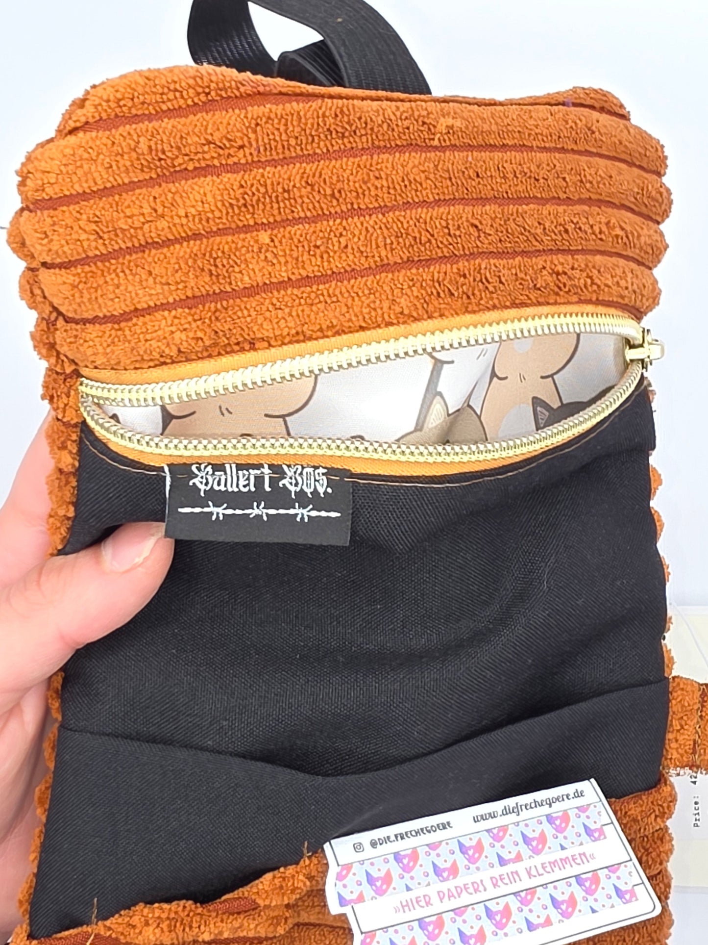 3.3/4 Tabacco pouch - basic - orange floof - DIE FRECHE GÖRE