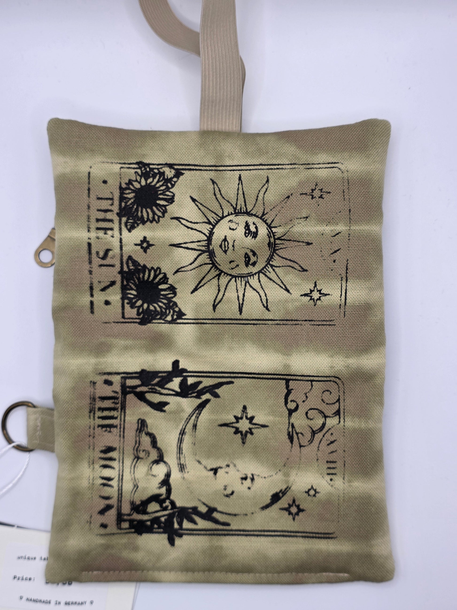 3.4 Tabacco pouch, Sun&Moon Tarot, salbei batik - DIE FRECHE GÖRE