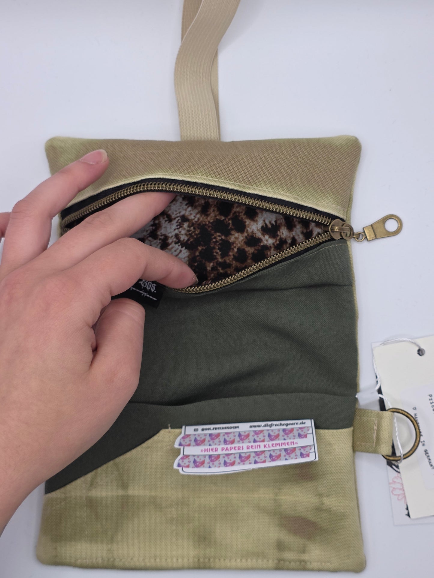 3.4 Tabacco pouch, Sun&Moon Tarot, salbei batik - DIE FRECHE GÖRE