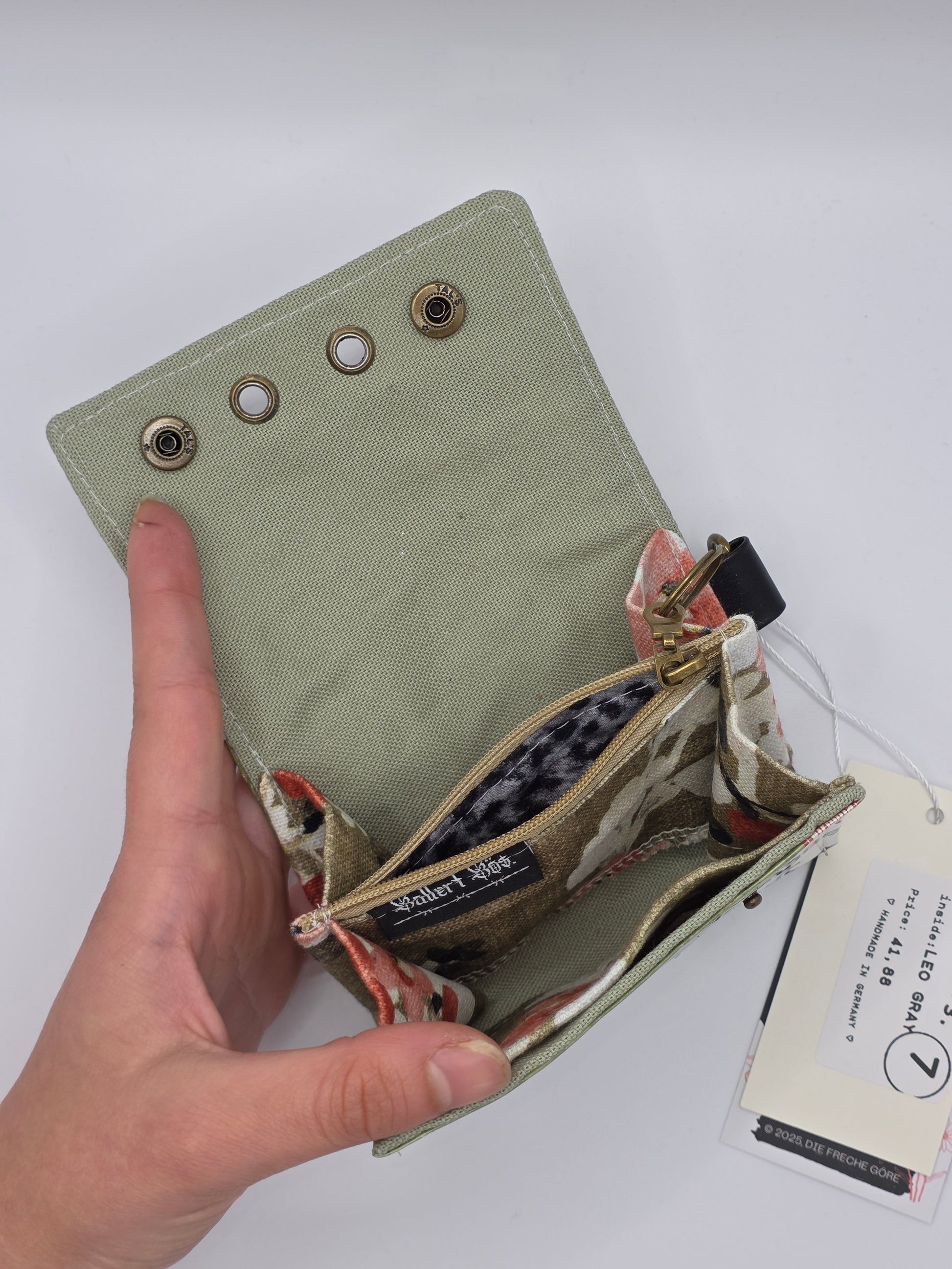 3.7 upcycling wallet - LEO GRAY - DIE FRECHE GÖRE