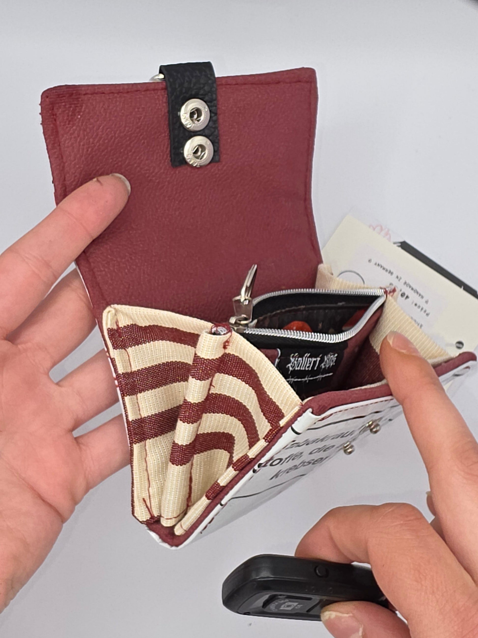 3.9 upcycling wallet - SHROOMS - DIE FRECHE GÖRE