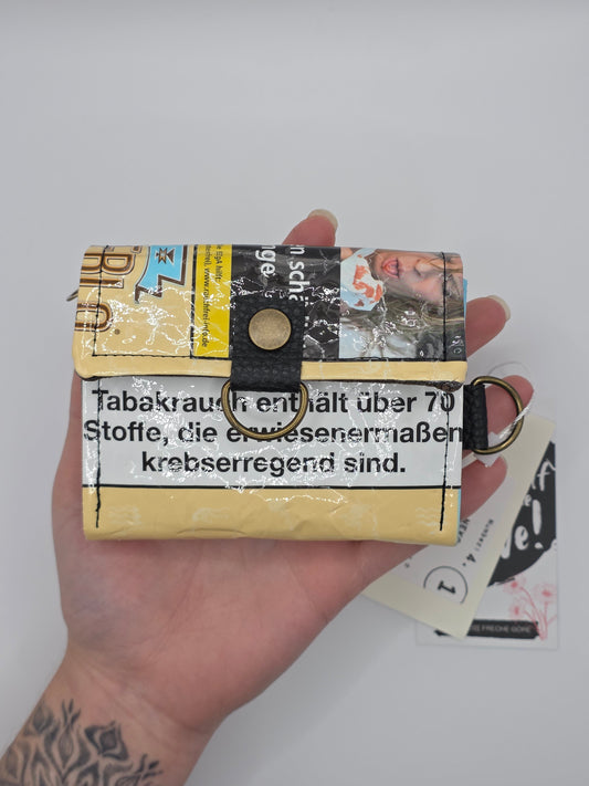 4.1 upcycling wallet, Neko - DIE FRECHE GÖRE