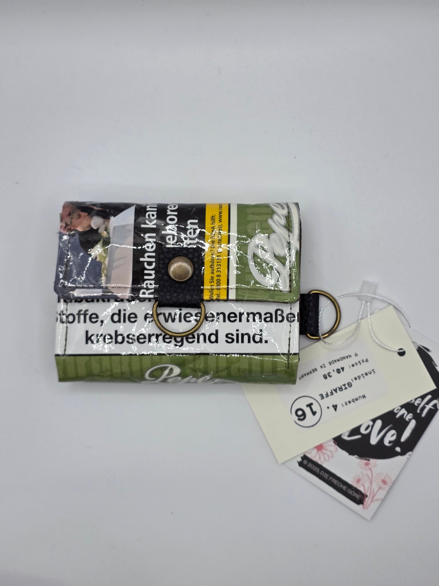 4.16 upcycling wallet, giraffe - DIE FRECHE GÖRE