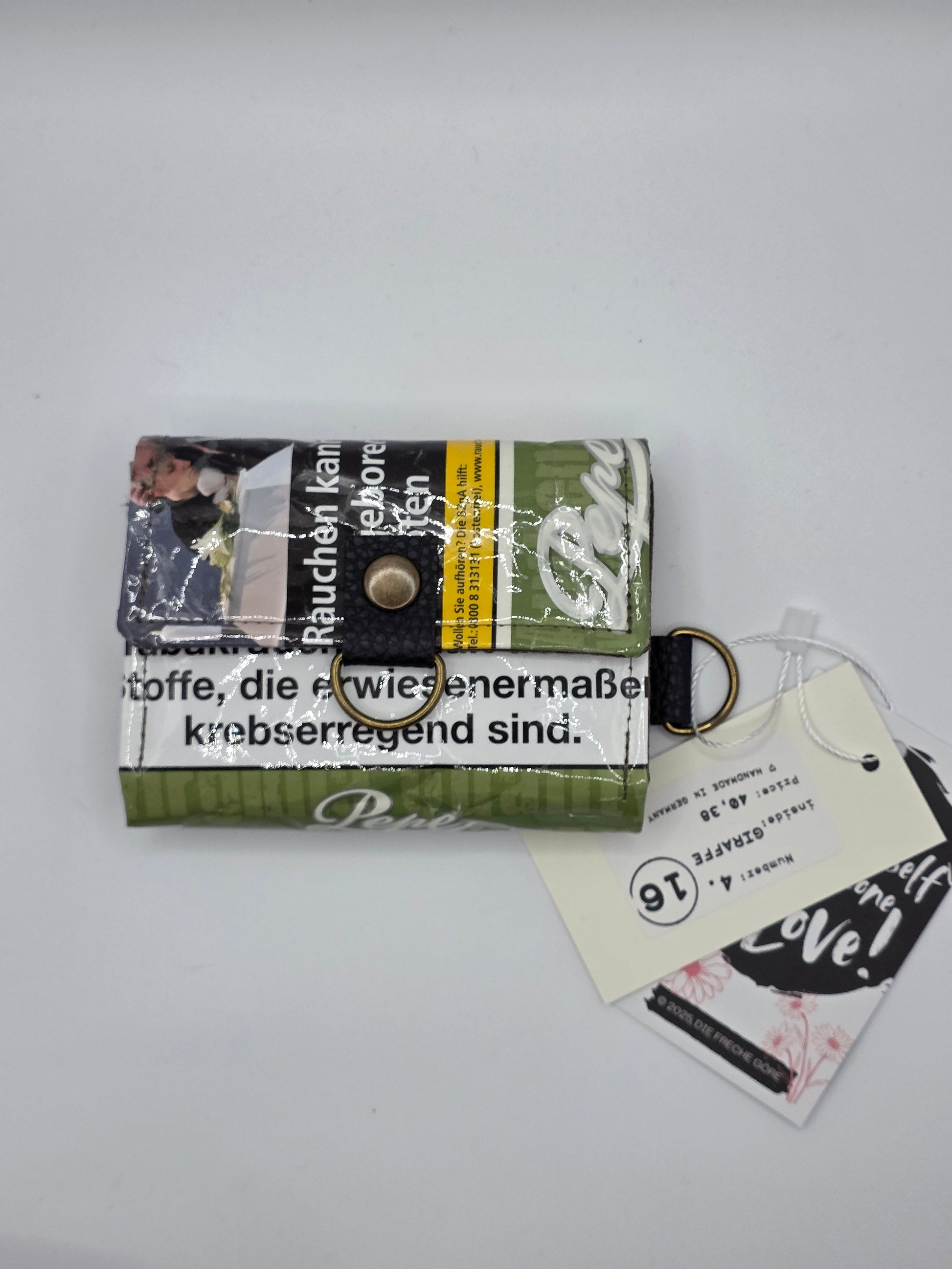 4.16 upcycling wallet, giraffe - DIE FRECHE GÖRE