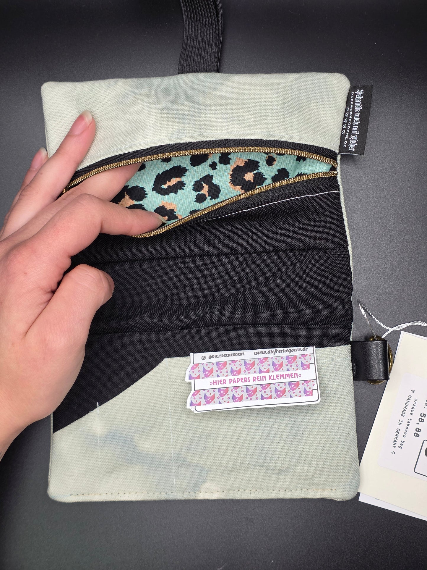 4.3 Tabacco pouch, Sun&Moon Tarot, smokey light blue batik - DIE FRECHE GÖRE