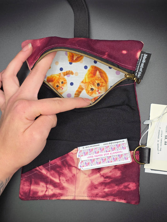 4.6 Tabacco pouch, Sun&Moon Tarot, burgundy batik (B - Ware*) - DIE FRECHE GÖRE