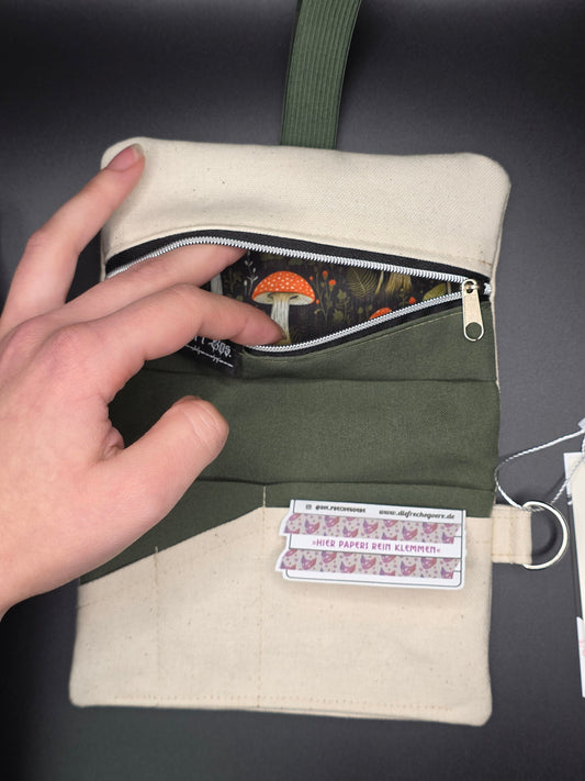 5.1 Tabacco pouch, Sun&Moon Tarot, beige - DIE FRECHE GÖRE