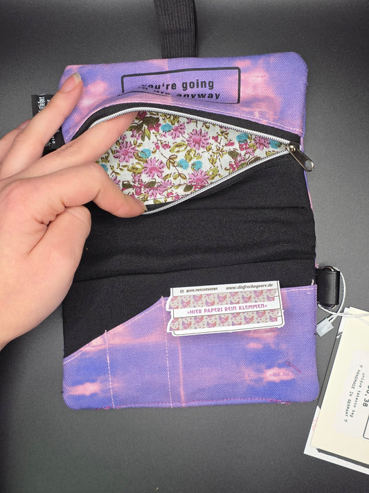 5.4 Tabacco pouch, Tribals, purple batik - DIE FRECHE GÖRE