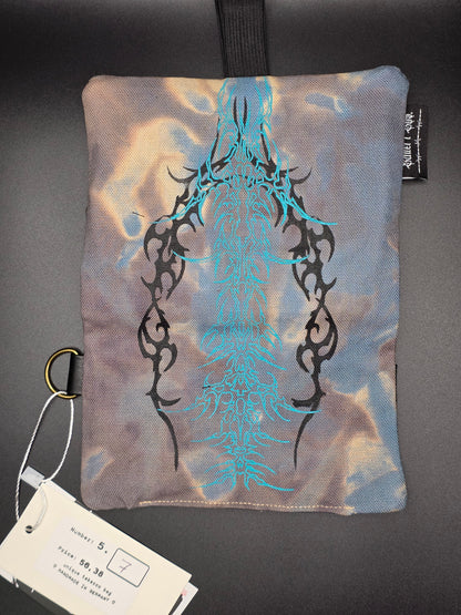 5.7 Tabacco pouch, Tribals, gray batik - DIE FRECHE GÖRE