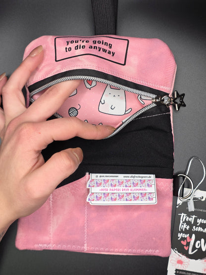 6.1 Tabacco pouch, golden Tribals, pink batik - DIE FRECHE GÖRE