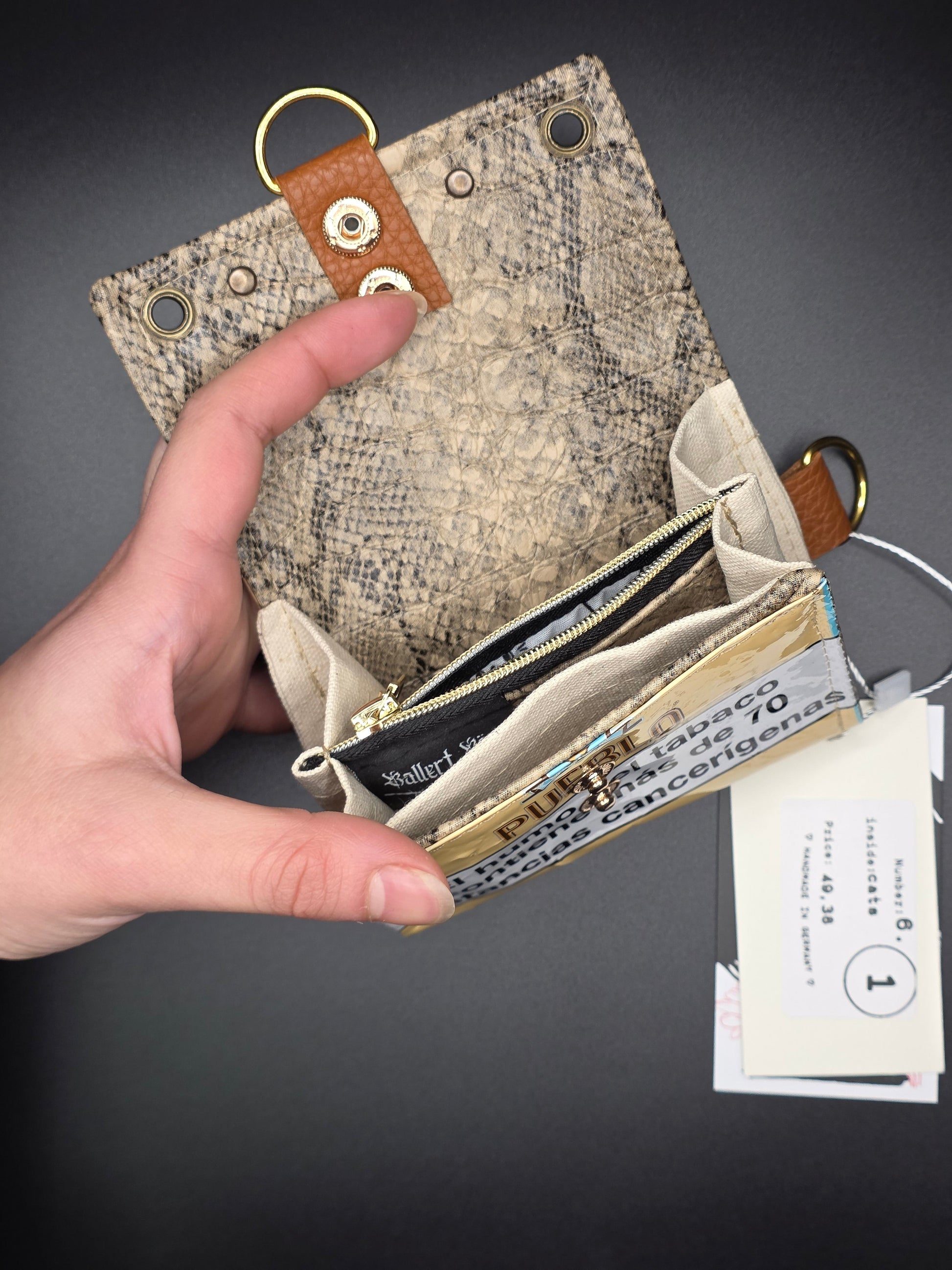 6.1 upcycling wallet - CATS - DIE FRECHE GÖRE