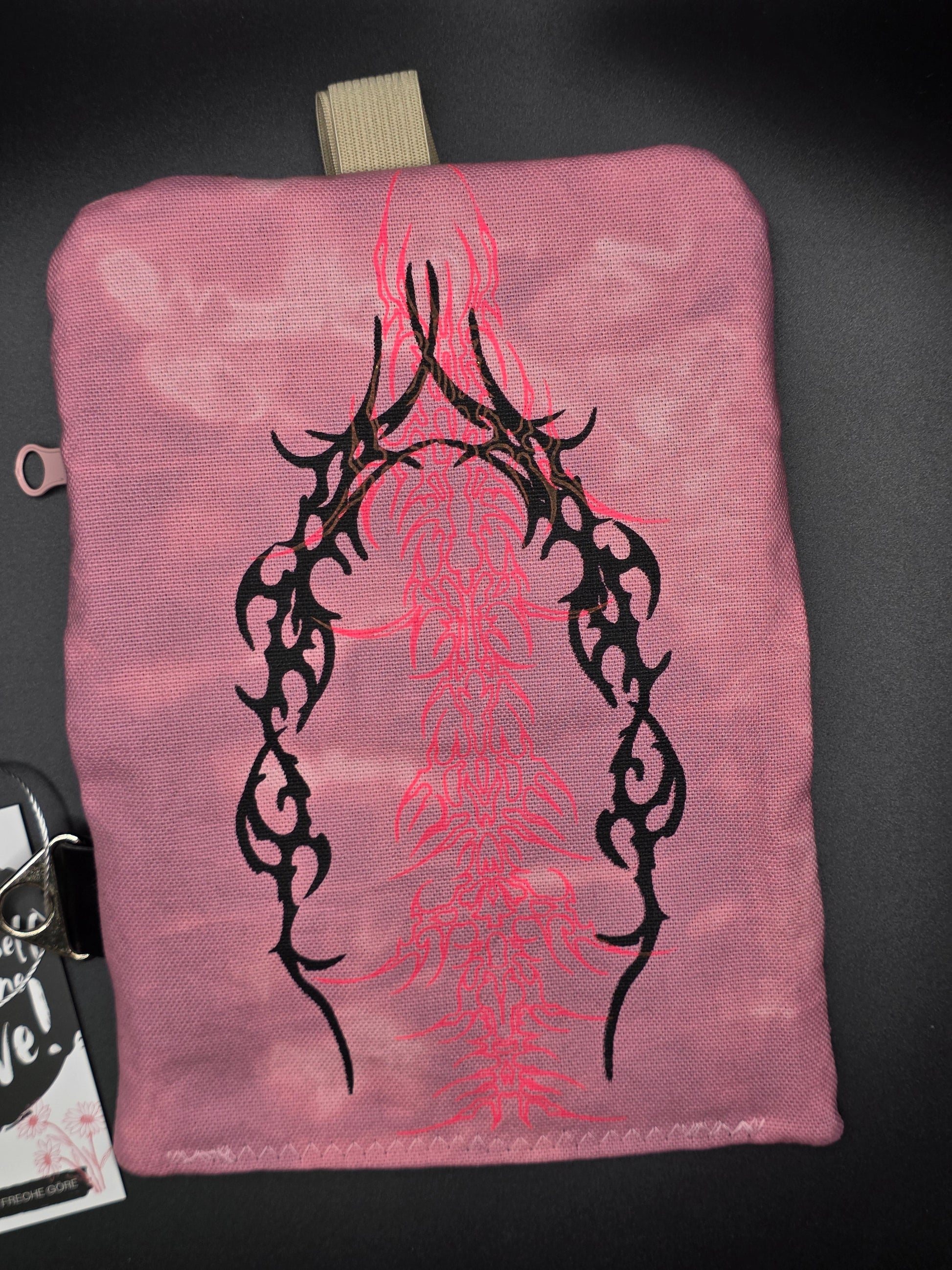 6.2 Tabacco pouch, pink Tribals, pink batik - DIE FRECHE GÖRE