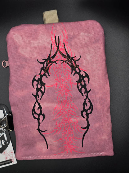 6.2 Tabacco pouch, pink Tribals, pink batik - DIE FRECHE GÖRE