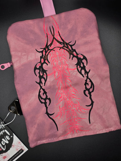 6.3 Tabacco pouch, pink Tribals, pink batik - DIE FRECHE GÖRE