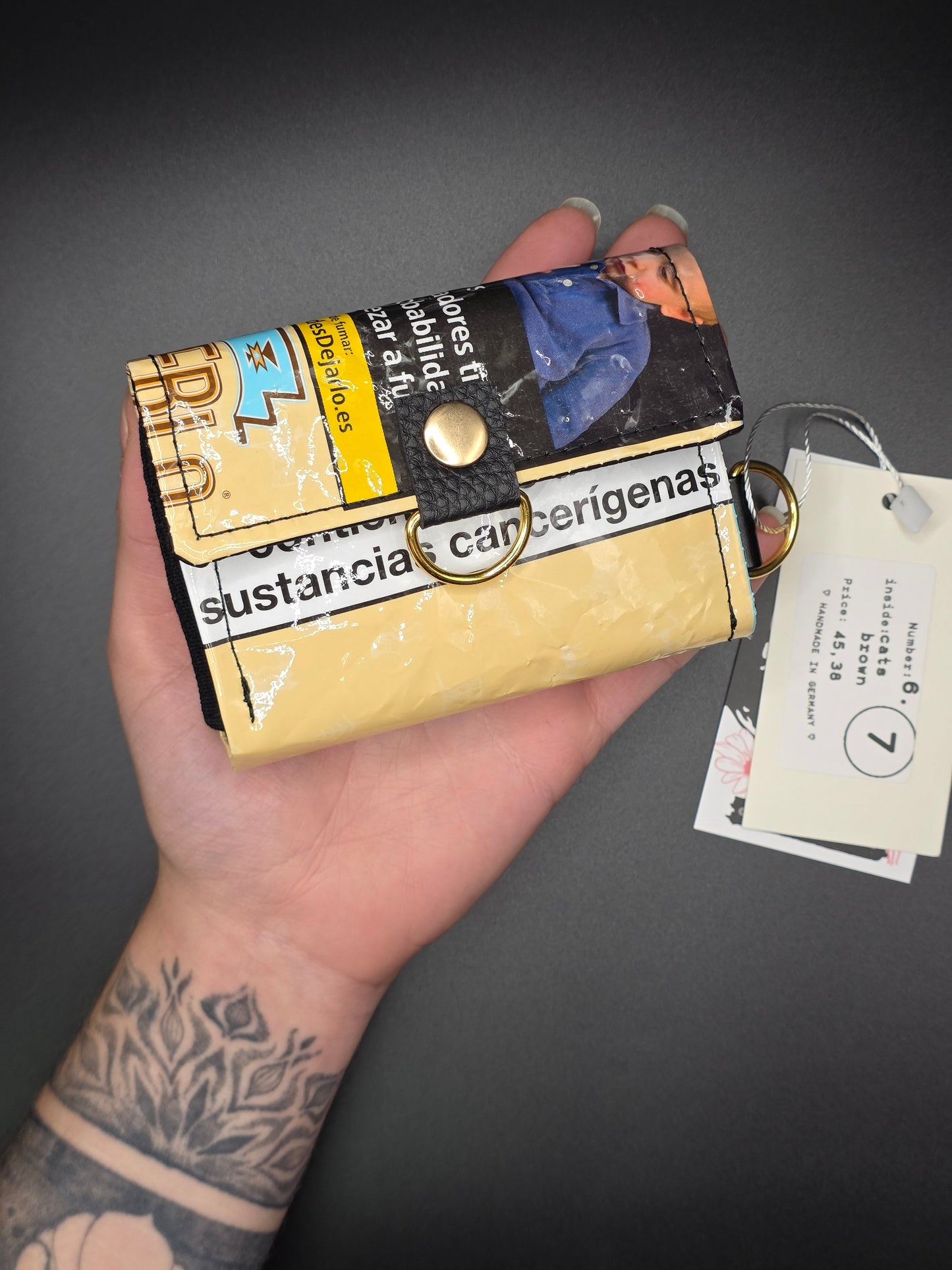 6.7 upcycling wallet - CATS BROWN - DIE FRECHE GÖRE