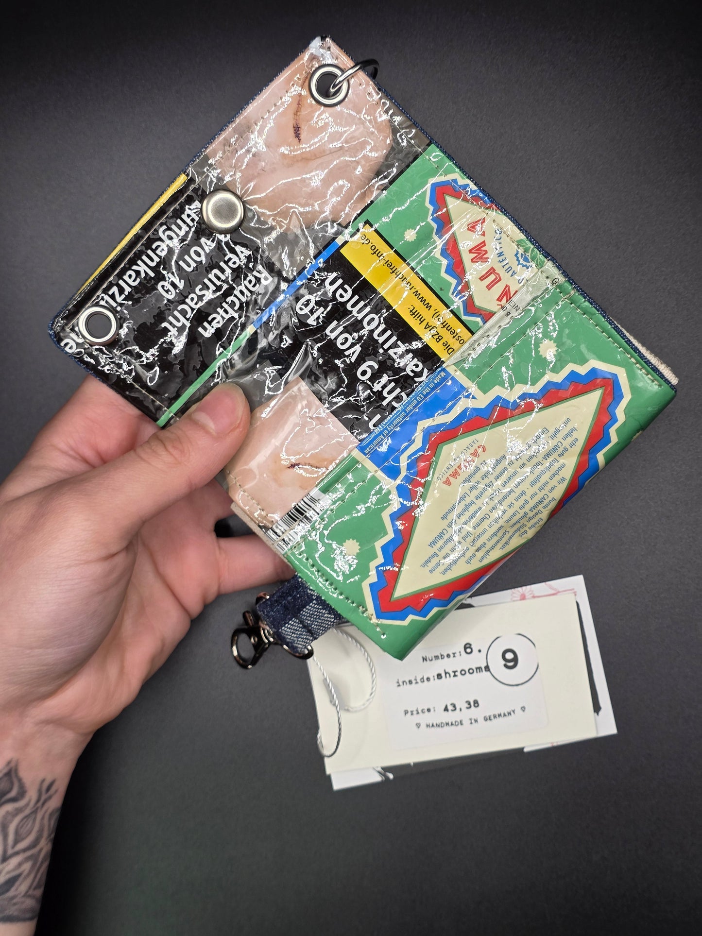 6.9 upcycling wallet - SHROOMS - DIE FRECHE GÖRE