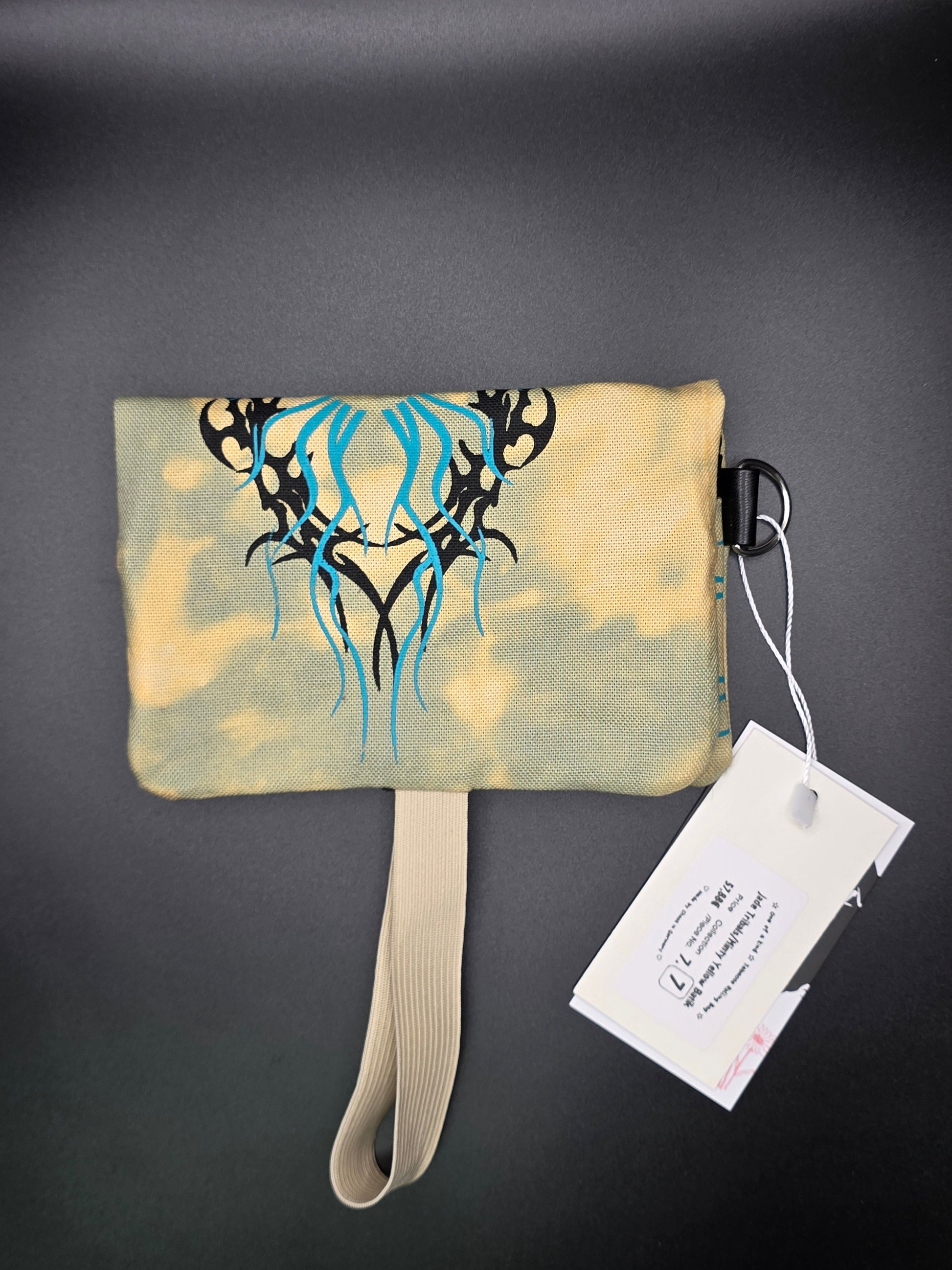 7.7 Tabacco pouch, Tribals, minty yellow batik - DIE FRECHE GÖRE