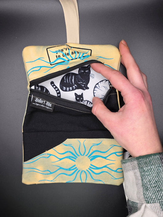 7.7 Tabacco pouch, Tribals, minty yellow batik - DIE FRECHE GÖRE