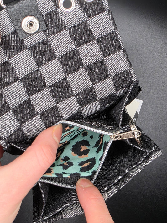 7.8 upcycling wallet - BLUE LEO - DIE FRECHE GÖRE